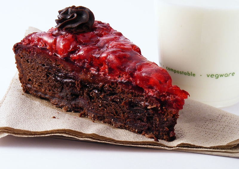 Scrumptious chocolate cake served on our compostable napkins